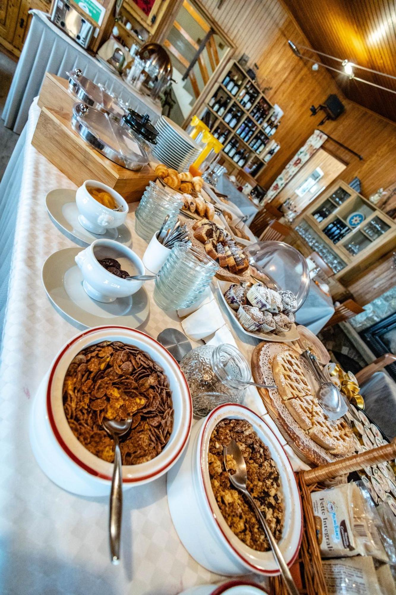 Hotel Le Campagnol Champoluc Dış mekan fotoğraf